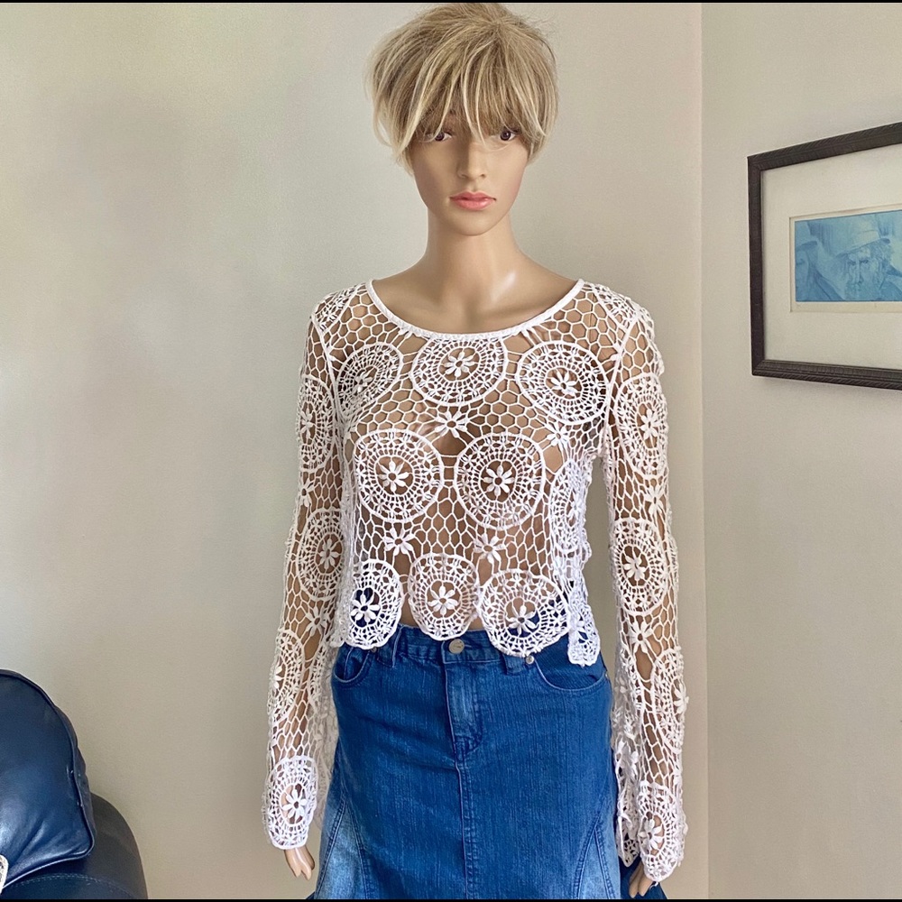 Kendall & Kylie Cotton Crochet Small Long Sleeves